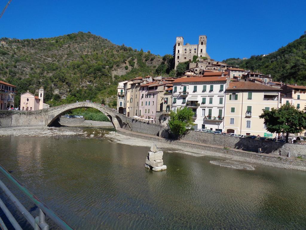Appartamento Carrerapiana Pigna Exteriér fotografie